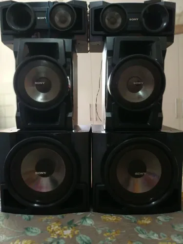 CONJUNTO DE CAIXAS SONY