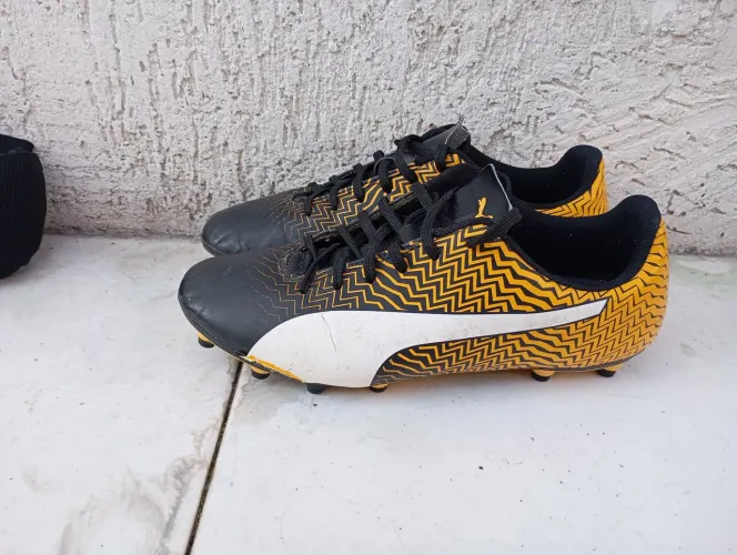 Chuteira puma  campo n°42  masculino 