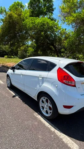 Ford Fiesta SE 1.6 16V Flex 5P 2013