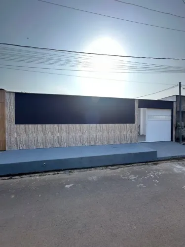 CASA NO RESIDENCIAL LÁ BELLE PARK