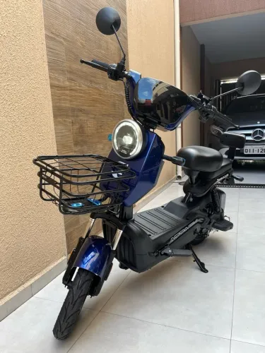Moto elétrica 1000W