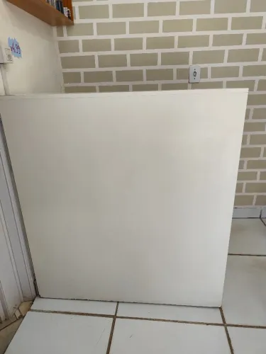 Vendo um balcão 100% MDF 1mt de largura por 1, 20 de altura