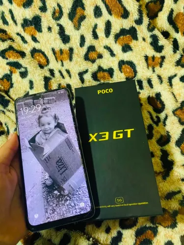 Poço x3 GT 256gb 8 de ram