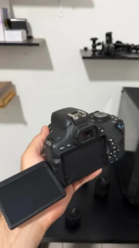 Promoção Canon T6i + 18-55mm + 50mm Carregadores E Bolsa
