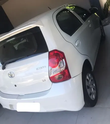Toyota Etios X 1.3 Flex 16V 5P Aut. 2019