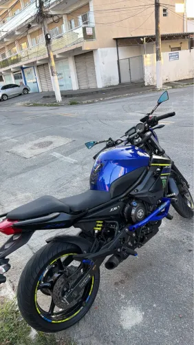 XJ6 AZUL (IMPECÁVEL)