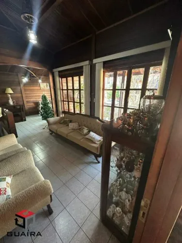 Sobrado à venda 3 quartos 1 suíte 6 vagas Independência - São Bernardo do Campo - SP