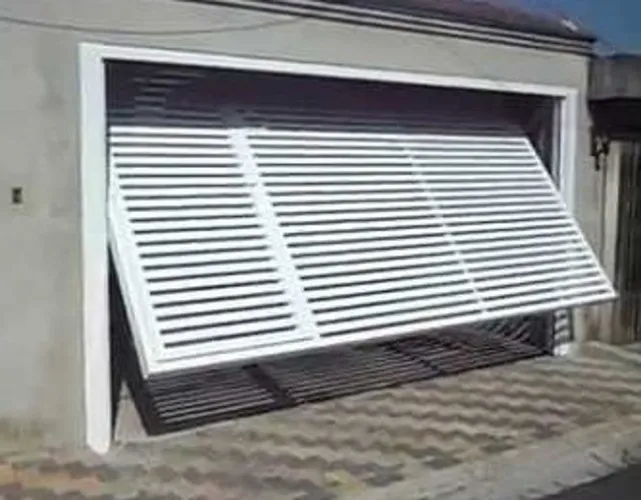 Experiência e Garantia em Portões de Garagem - Automático