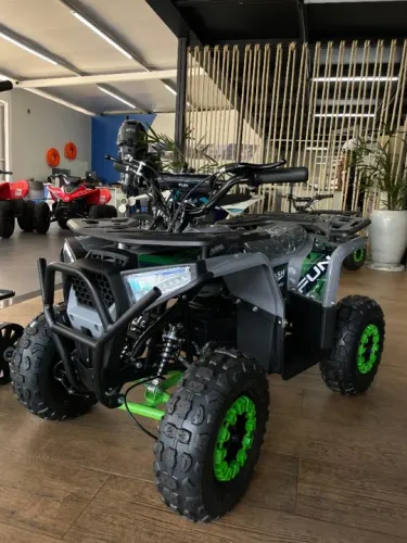 MINI-QUADRICICLO E-FLASH A PRONTA ENTREGA