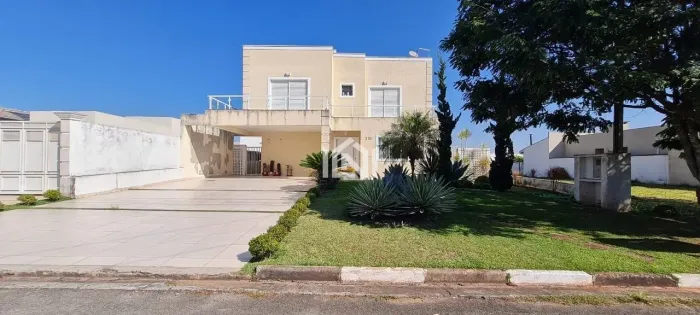 Casa à venda no condomínio Haras Bela Vista