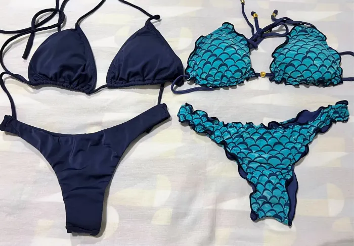 2 Conjuntos de Biquini Azul e Sereia 