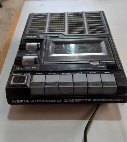 Toca-fitas Philips vintage p/ colecionador necessita de reparo