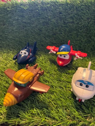 Super Wings miniaturas
