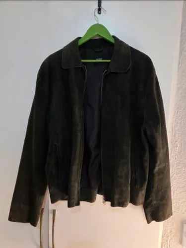 Hugo Boss - Jaqueta preta couro nobuck