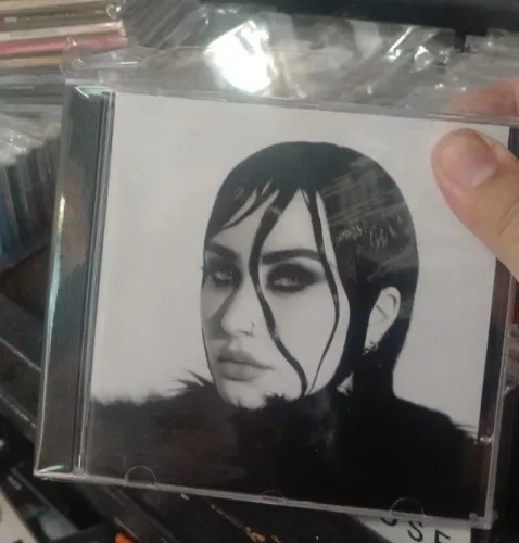 CD DEMI LOVATO - REVAMPED - - 130 NOVO