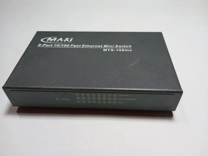 Switch Ethernet 8 Portas 10/100 Mbps