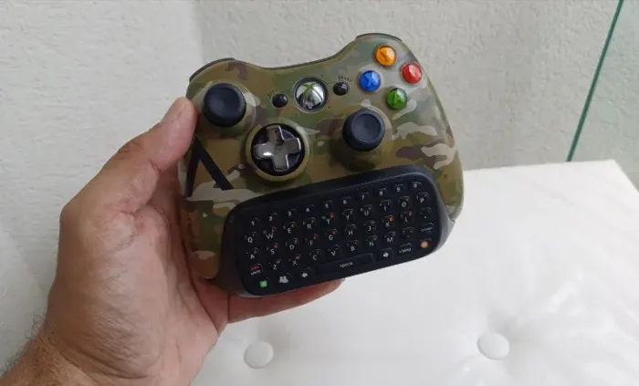Controle Halo Camouflage Edition Xbox 360 + Chatpad Impecáve Verde