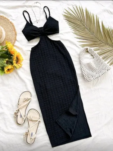 Vestido preto a venda