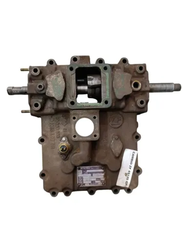 Carcaça Da Tampa Câmbio Zf 4s120 Gp *
