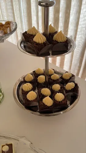 BROWNIE GOURMET / DOCINHOS DE FESTA 