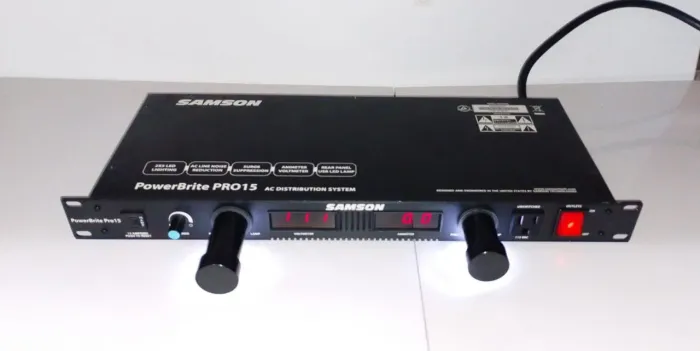 Filtro de linha PowerBrite PRO15