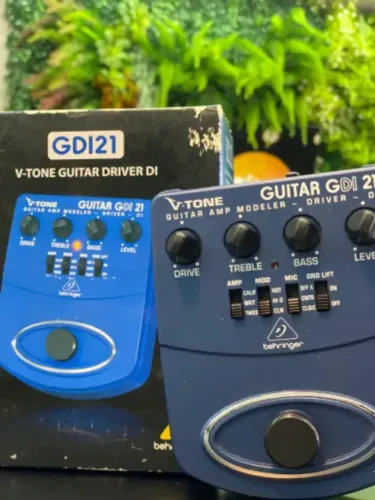 Pedal Behringer V-tone GDI21