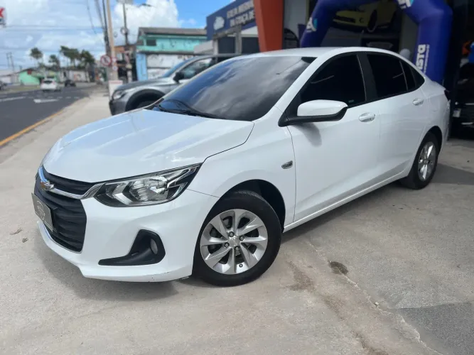 GM Onix Plus 1.0 LT 2020 