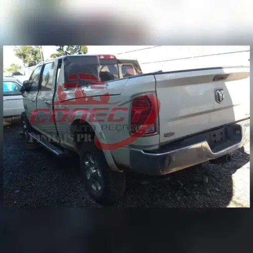 Sucata Dodge Ram 2500 Laramie 2015/2016 para retirada de peças 
