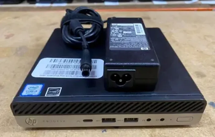 Mini computador HP ProDesk 600 G4  8Gb Ssd240Gb 