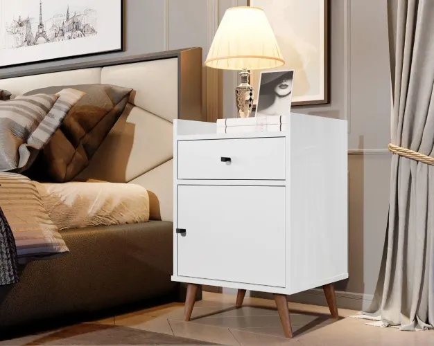 Criado mudo ou mesa cabeceira