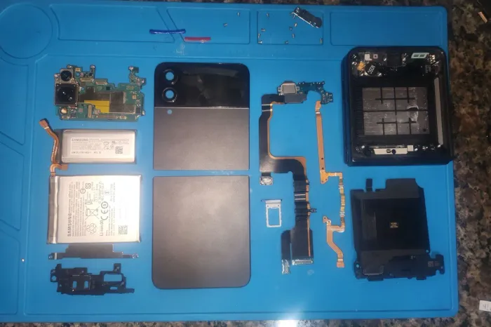 Peças do galaxy zflip 4 (leia descrição)