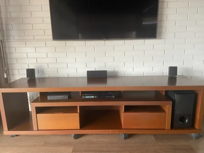 Home theatre LG completa 