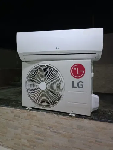 Ar condicionado Split Convencional(NÃO É INVERTER) LG 12.000 BTUs 220V - LEIA A DESCRIÇÃO
