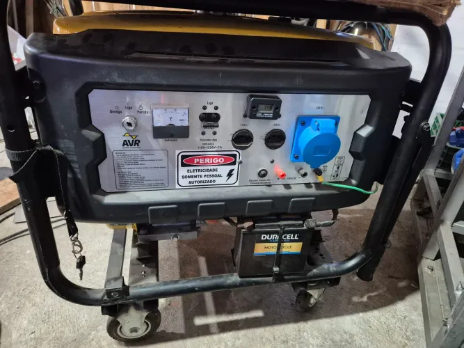 Gerador   vonder 7100