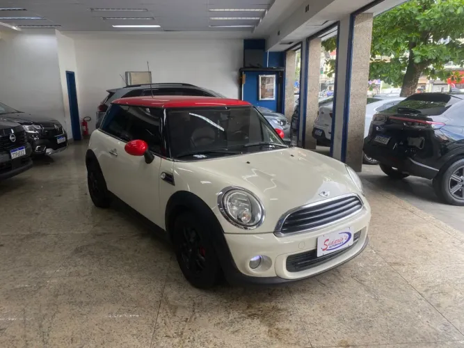 Mini Cooper 1.6 Mec. 2011