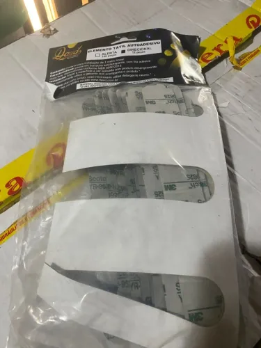 Elementos Táteis Autoadesivos