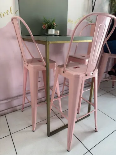 3 Banquetas altas Iron 76cm com encosto 