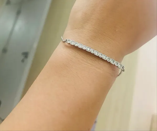Pulseira cravejada ajustável Morana