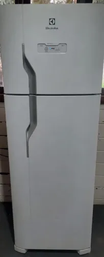 Geladeira Electrolux frost free dúplex 