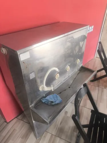 Bebedouro tipo gelagua