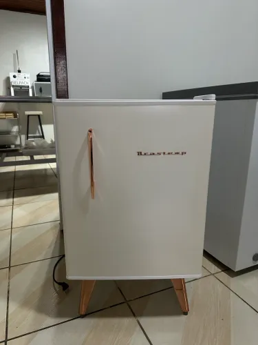 Frigobar retrô