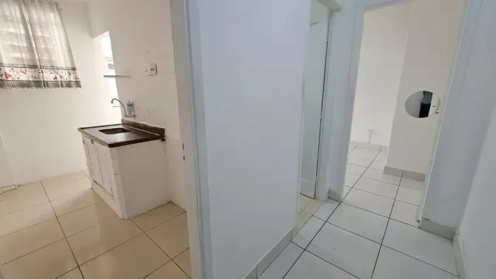 Sala Living Grande 35m² com 1 quarto em Gonzaga - Santos - SP