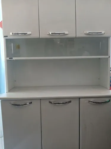 Vendo armário semi novo
