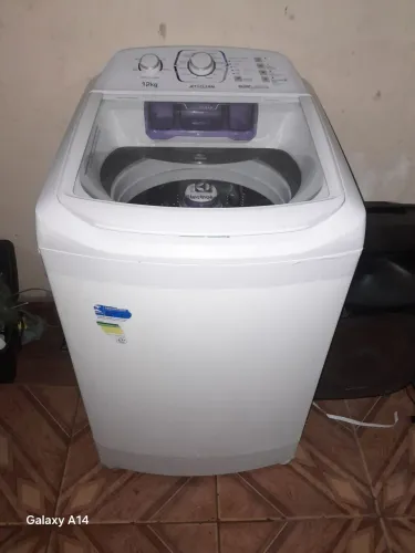 Máquina Electrolux 12kg