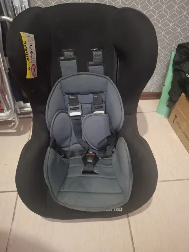 Vendo está cadeirinha