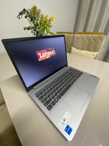 NOTBOOK LENOVO INTEL CORE I5