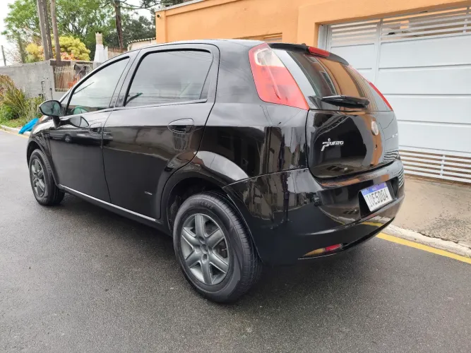 Fiat Punto ELX 1.4 Fire Flex 8V 5P 2008