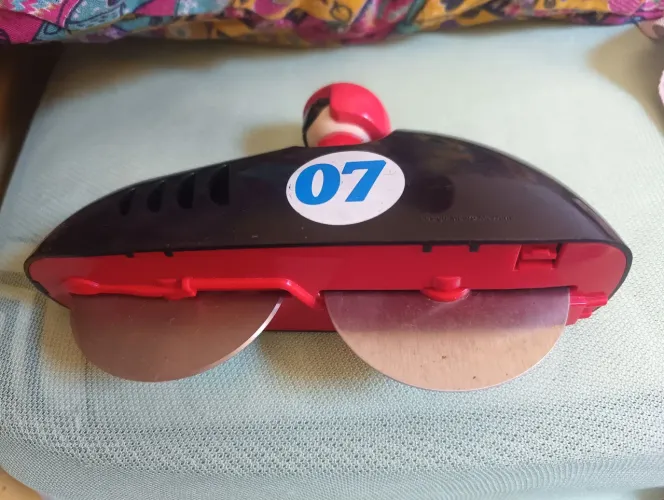 Cortador de pizza com duas lâminas