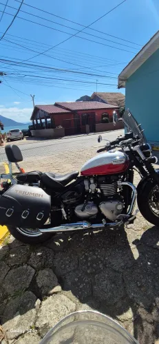 Triumph Speedmaster 1200 modelo 2025-1650km .Unico dono.Na garantia+acessórios.TROCA