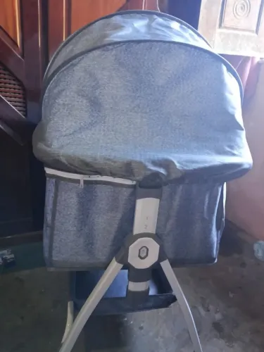 Vendo berço portátil 